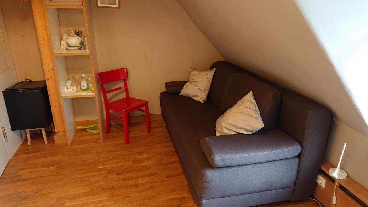 "Goethezimmer" - Auf Dem Dach Der Notenbank فايمر المظهر الخارجي الصورة